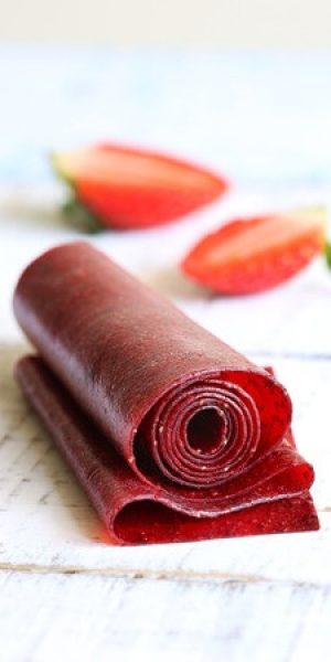Healthy Homemade Fruit Roll-Ups