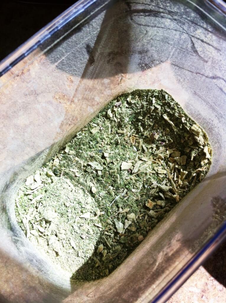 Leftover Greens: How to Avoid the Guilt of the Wilt 9 Greens gone bad - how to avoid the guilt of the wilt.