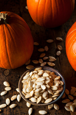 How to Roast Pumpkin Seeds & Squash Seeds 1 How to roast pumpkin seeds - make the most of your pumpkin!