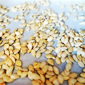 How to Roast Pumpkin Seeds & Squash Seeds 7 How to roast pumpkin and squash seeds. Be sure to use the oil mentioned in the post.