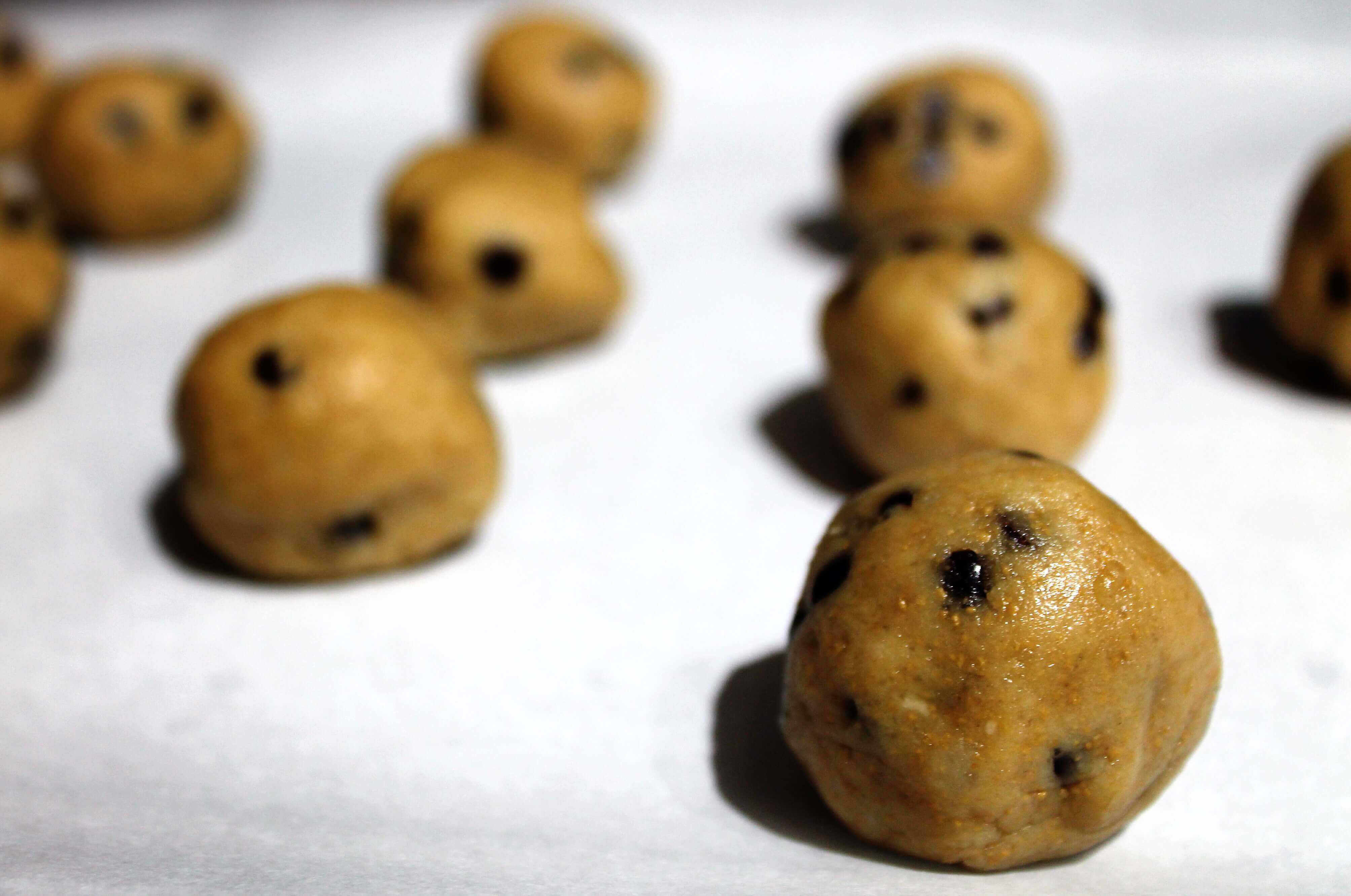 Ultimate Chocolate Chip Cookies - Nut Free, Dairy Free and Egg Free 9 Best dairy-free, egg-free, nut-free chocolate chip cookies