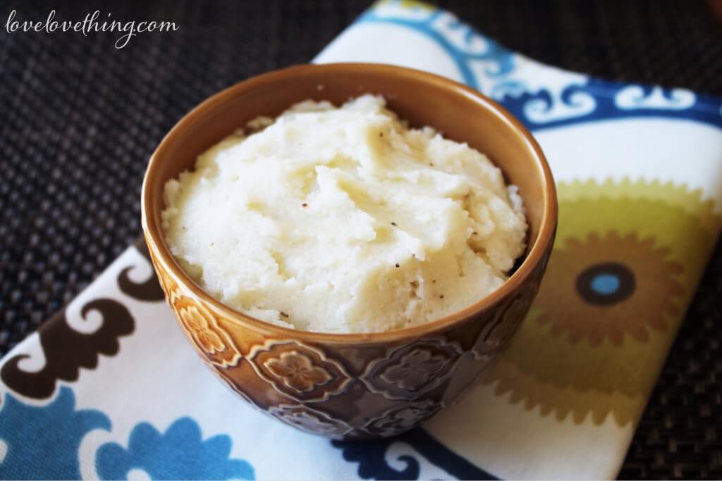 Easy Keto Mashed Potatoes Substitute 2 Easy mashed faux-tatoes. Healthy, low-carb, and no peeling required. :)