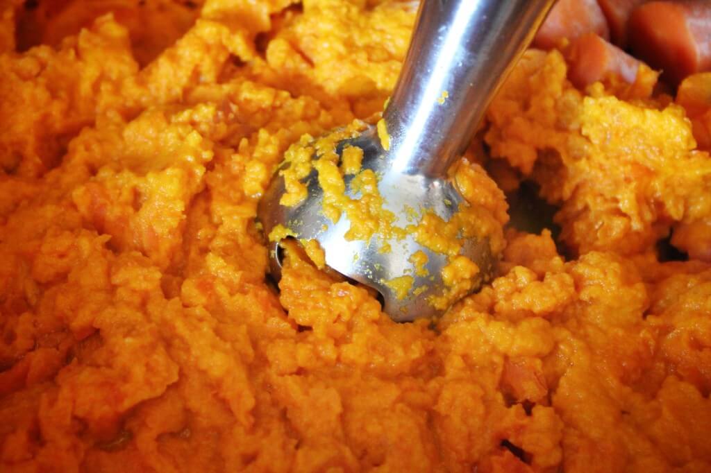 Mashed Carrots (GAPS, Paleo) 5 Mashed carrots are one of our family's favorite GAPS recipes. Creamy, sweet, and full of healthy fat, we pair these with hamburger dishes and treat them almost like a dessert. Enjoy them in moderation.