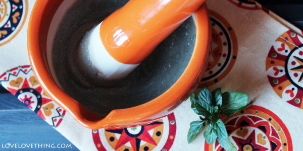 Homemade Diatomaceous Earth Toothpaste