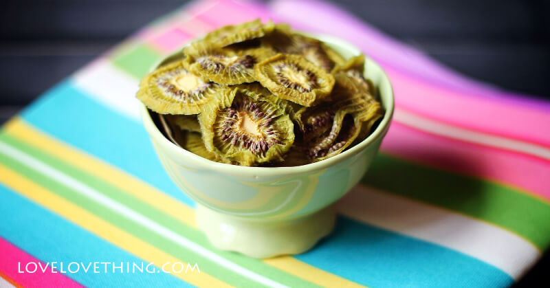 How to Dehydrate Kiwi 11 How to dehydrate kiwi - dried kiwi snacks