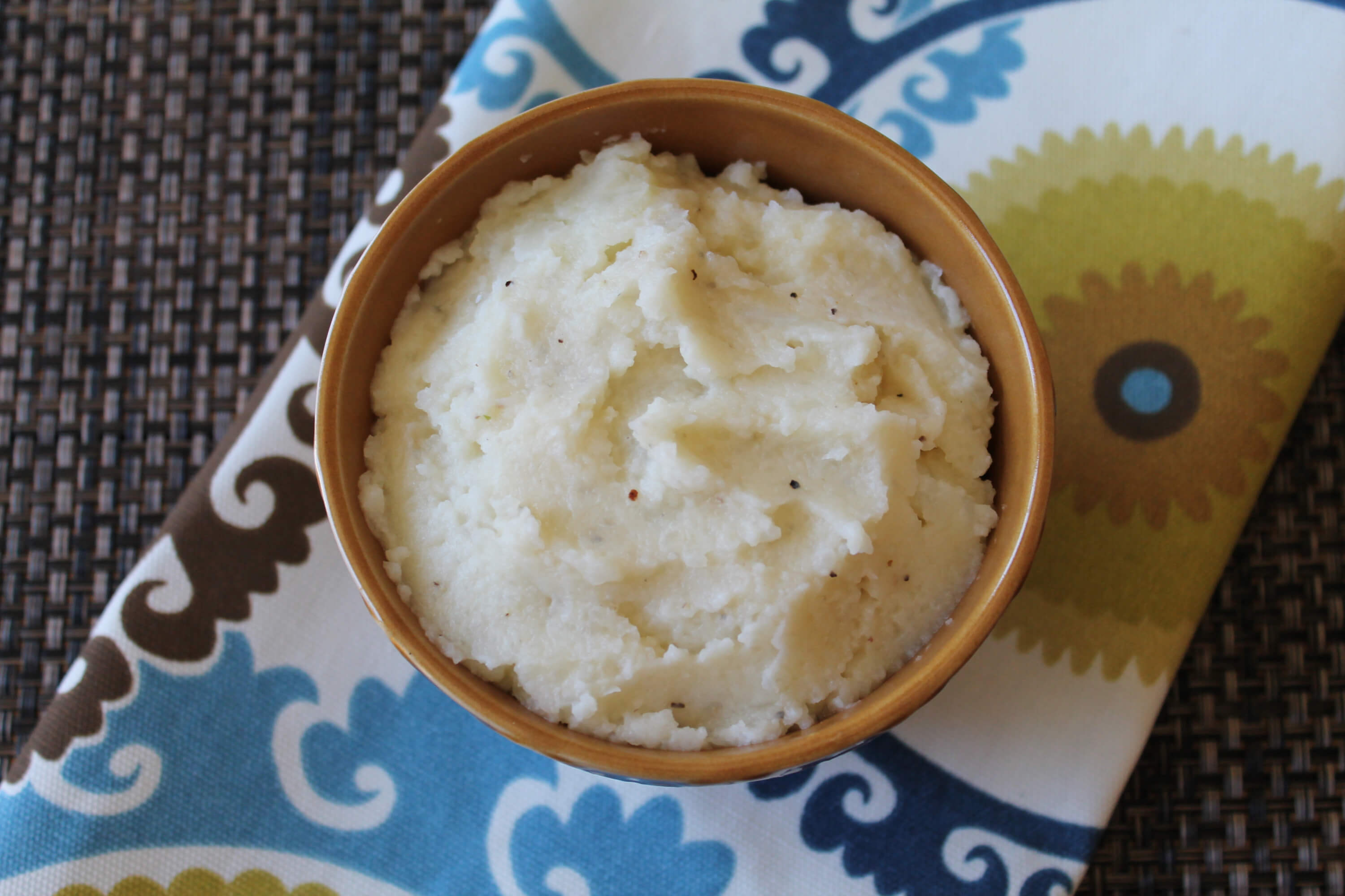 How I Save Time and Money by Editing Blogging Photos on My iPad 5 How to save time and $$ by editing photos on iPad. Must read!!