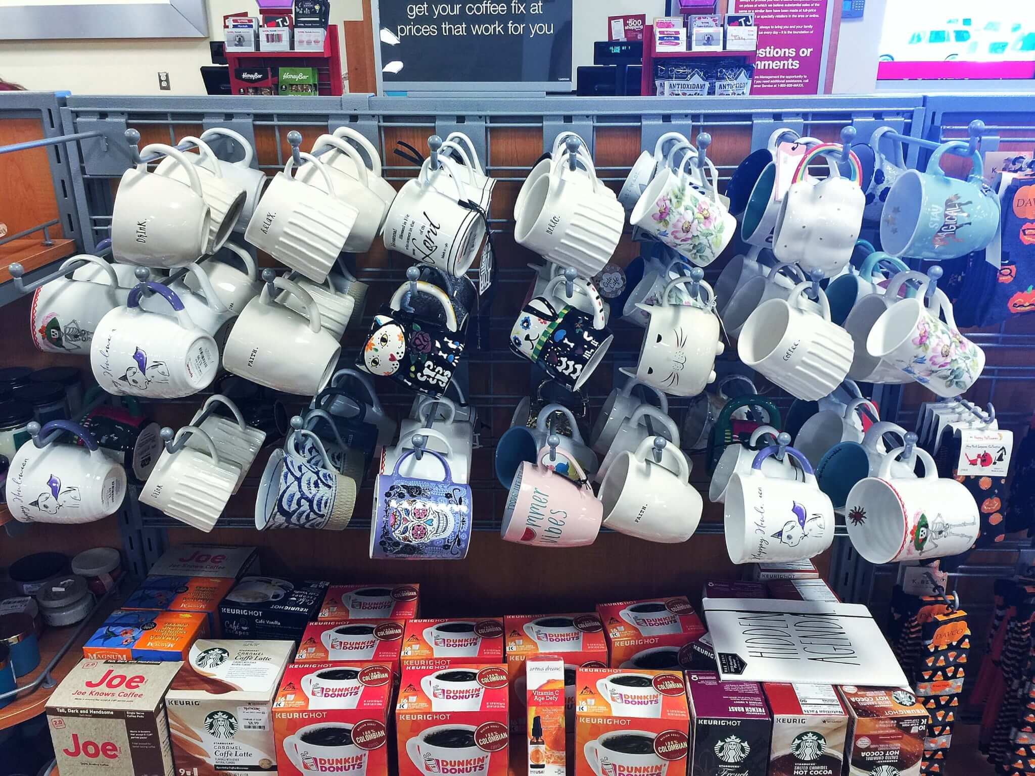 The Best Beauty Finds at your Local TJ Maxx! 40 The best beauty finds can be spotted at your local TJ Maxx - come journey alongside of me as I point out the obvious and not-so-obvious beauty steals!