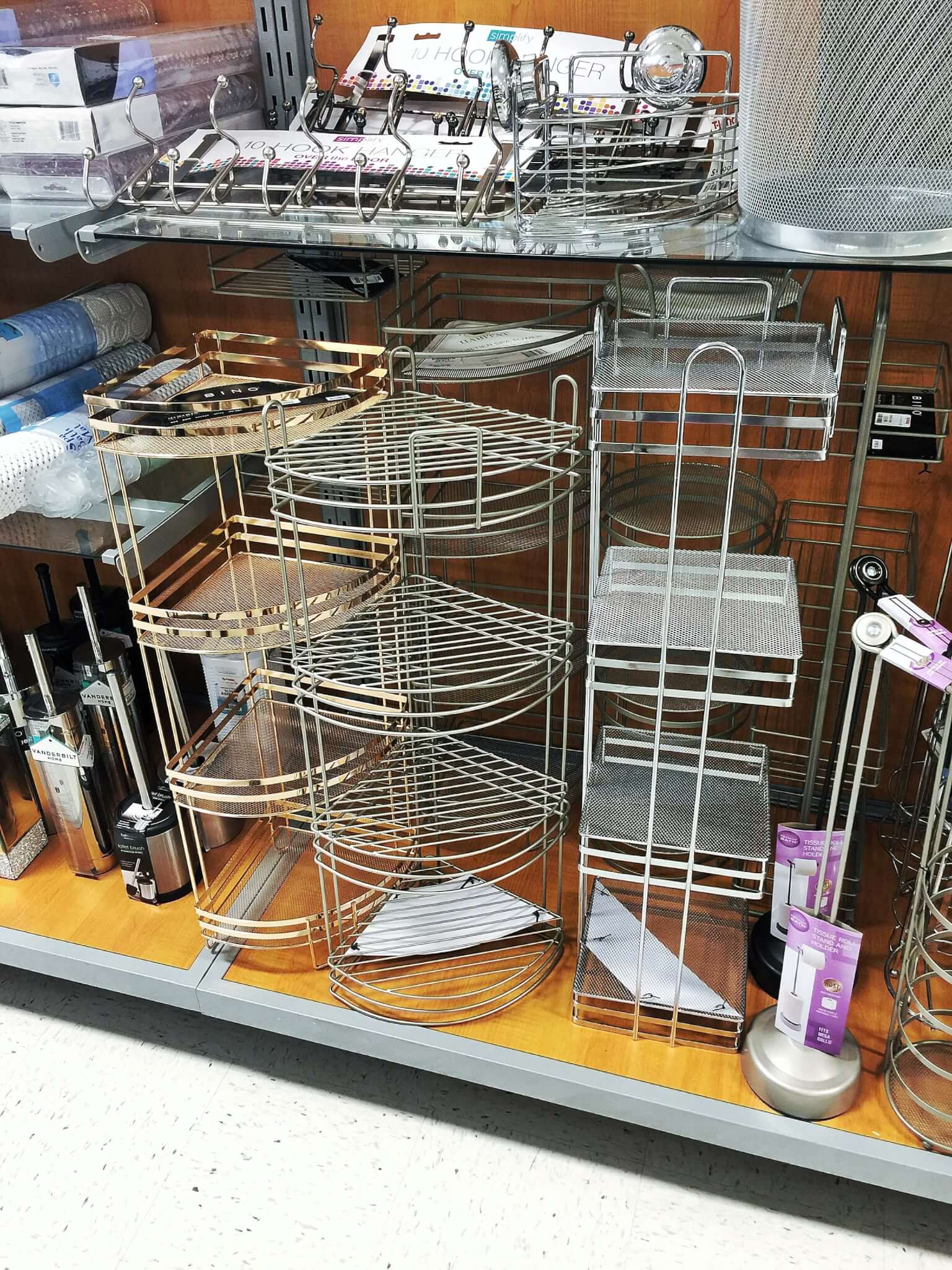 The Best Beauty Finds at your Local TJ Maxx! 38 The best beauty finds can be spotted at your local TJ Maxx - come journey alongside of me as I point out the obvious and not-so-obvious beauty steals!