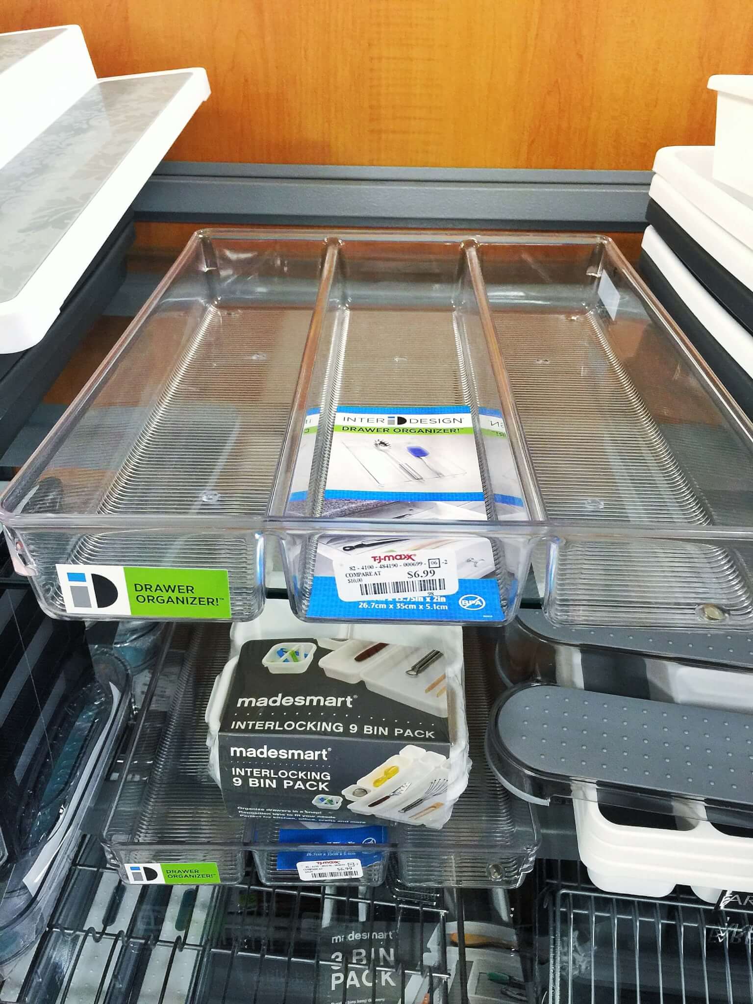 The Best Beauty Finds at your Local TJ Maxx! 27 The best beauty finds can be spotted at your local TJ Maxx - come journey alongside of me as I point out the obvious and not-so-obvious beauty steals!